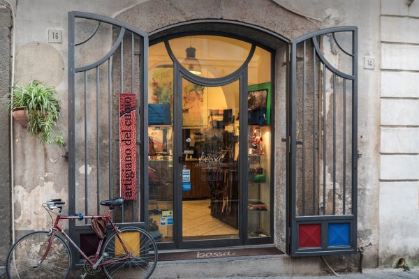 Bottega Bossa - Artisan Craft Shop in Salerno