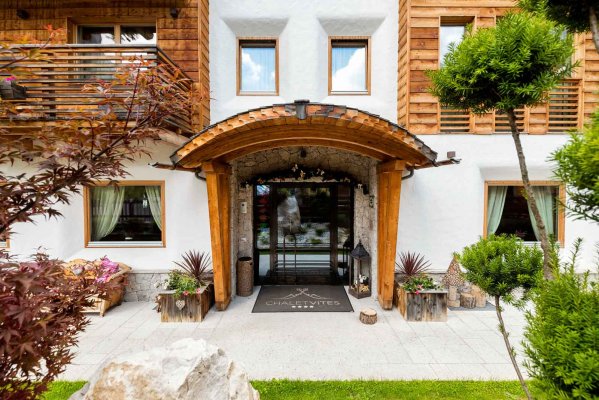 Chalet Vites - Hotel con SPA a Canazei