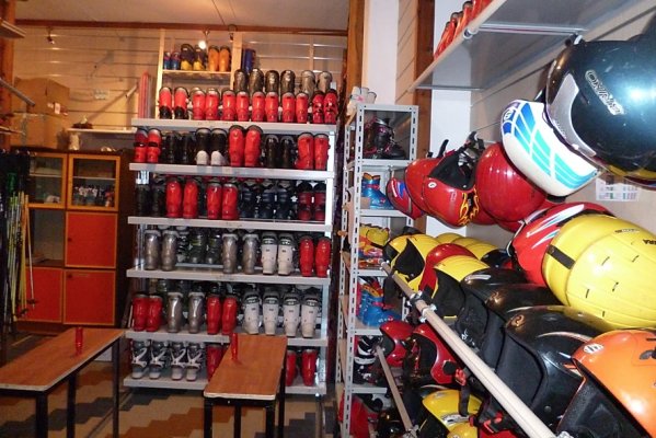 Cisco-Ski - Ski rentals in Gressoney