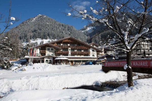 Sport Hotel Majarè - Hotel 4 stelle a Pozza di Fassa