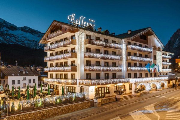 Bellevue Suites & SPA - Hotel a Cortina