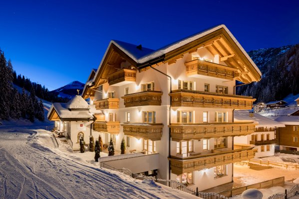 Hotel Somont - Holiday in Selva di Val Gardena