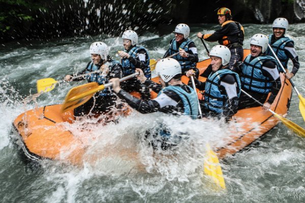 Rafting.it - Mont Blanc rafting on the Dora Baltea