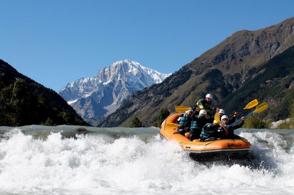 Rafting.it - Mont Blanc rafting on the Dora Baltea