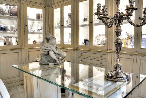 Fratelli Peruzzi - Artisan silverware and goldsmith in Florence