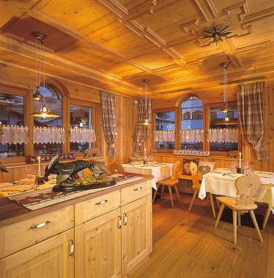 Hotel Somont - Vacanza a Selva di Val Gardena