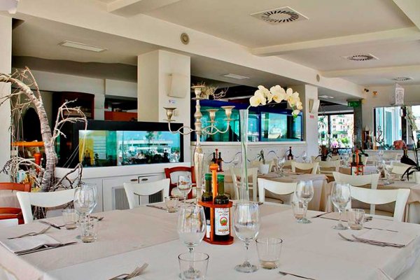 Ristorante Cavalluccio Marino - Fish Restaurant in Riccione