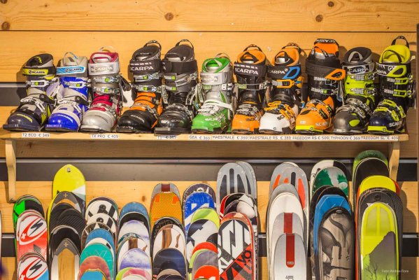 Vertigo - проката лыж и сноубордов в Ливиньо
