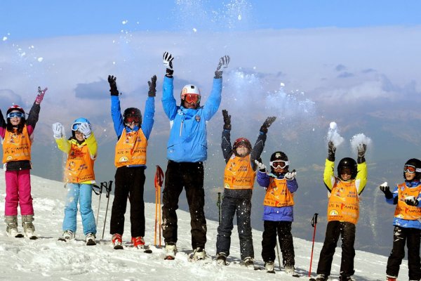Школа лыж Пампеаго Доломиты