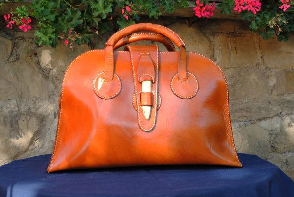  Stefano Parrini Cuoio e Selleria - Art of Leather