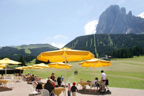 Sporthotel Monte Pana - Dolomites holiday